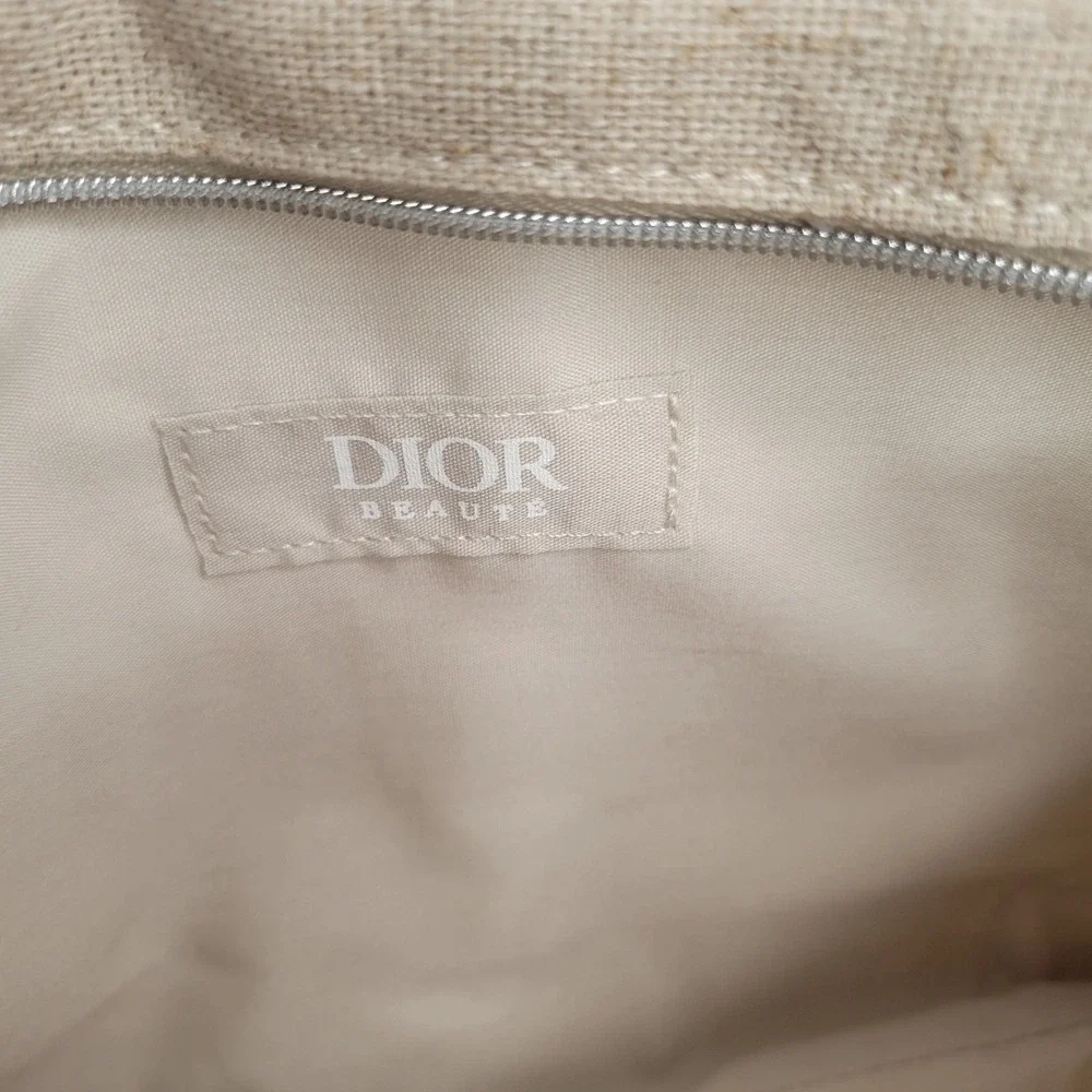 New Dior Beauty Cosmetic Pouch Women Beige Canvas Frayed CD Logo Zip Clutch‎